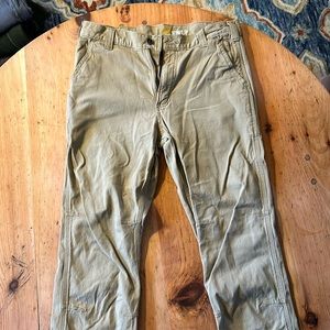 Carharrt Straight Fit 32”32” Khaki Pant